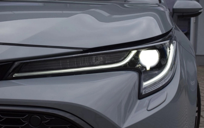 Toyota Corolla cena 102000 przebieg: 15348, rok produkcji 2021 z Sztum małe 326